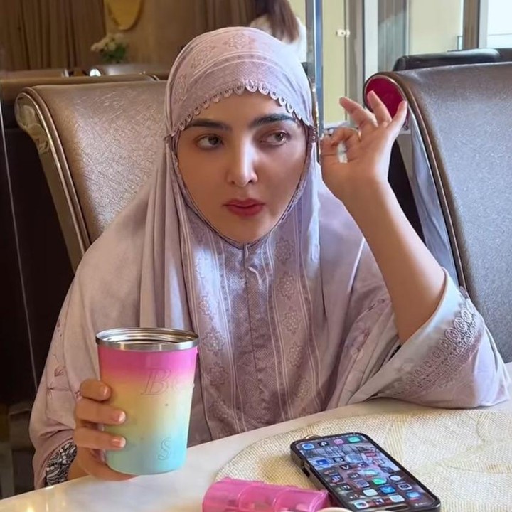 <p>Perempuan 41 tahun ini mengaku terharu setelah berhasil menjalani puasa selama 120 jam. “Alhamdulillah aku pengen nangis karena aku berhasil puasa lima hari, berarti 120 jam,” ujar Ashanty, dikutip dari laman Instagram<em> @ashanty_ash,</em> Rabu (23/4/2025). (Foto: Instagram@ashanty_ash)</p>