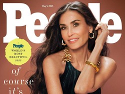 Demi Moore Dinobatkan Most Beautiful Person di Usia 62, Akui Banyak Kerutan