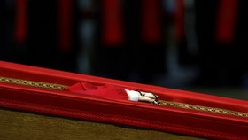 Siapa yang Akan Menggantikan Paus Fransiskus?