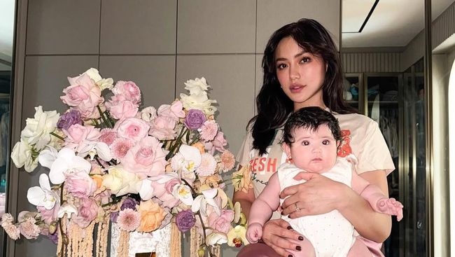 Rahasia 3 Bunda Artis Mendapatkan ASI Melimpah untuk Buah Hati