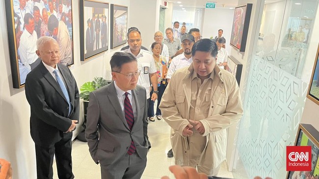 Menteri Perumahan dan Kawasan Permukiman Maruarar Sirait memanggil bos Lippo Group James Riady buntut berlarut-larutnya kasus Meikarta.