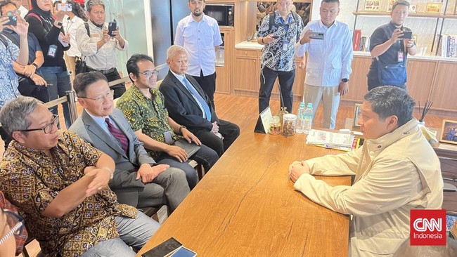 Bos Lippo Group James Riady tidak menjawab tegas apakah akan mengembalikan dana Rp26,8 miliar ke korban Meikarta usai diperintah Menteri PKP Maruarar Sirait.
