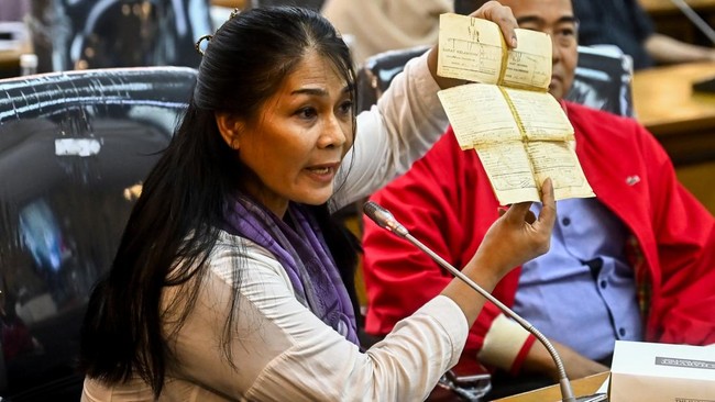 Eks pemain sirkus OCI mengungkap laporan penghilangan identitas dihentikan pada 1999 oleh polisi.