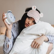 5 Vitamin dan Rekomendasi Makanan untuk Membantu Tidur Nyenyak dan Berkualitas