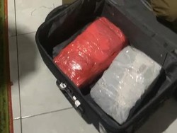 Kejagung Geledah Rumah Hakim Ali, Temukan Koper Berisi Rp 5,5 M di Bawah Kasur