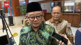 VIDEO: Siswa SMP di Buleleng Tak Bisa Baca, Mendikdasmen: Cuma Sedikit