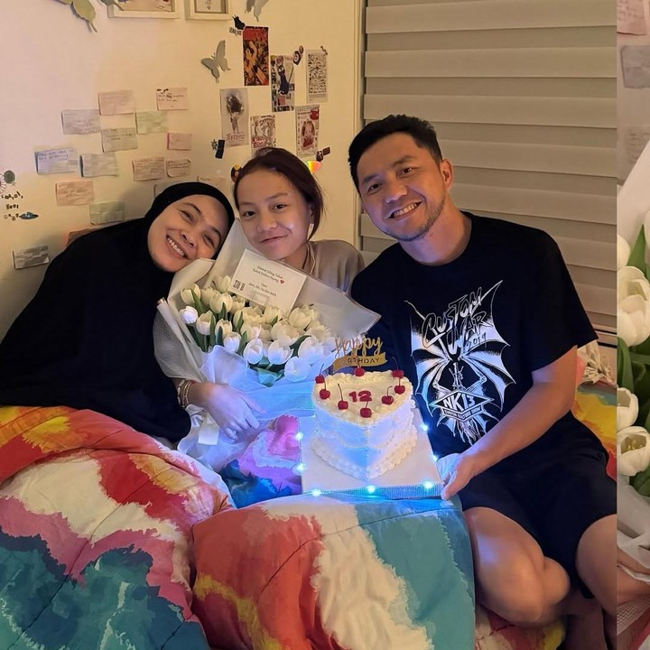 <p>Dian dan sang suami pun memberikan kejutan di hari ulang tahun Embun. Keduanya masuk ke kamar sang putri sambil membawakan buket bunga mawar dan kue ulang tahun. (Foto: Instagram: @omeshomesh)</p>