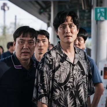 Sinopsis 'Yadang: The Snitch' Film Terbaru Duet Kang Ha Neul dan Park Hae Joon