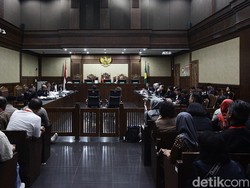 Eks Caleg PDIP Disebut Patok Suap Rp 2,5 M untuk DPR-KPU di Kasus Harun Masiku