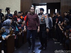 Cerita Donny Usai OTT KPK: Wahyu Setiawan Kena 2 Kasus, Tanya Vonisnya Berapa