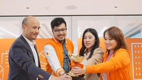 Fokus FWD Insurance pada Nasabah Antar Raih Penghargaan Internasional