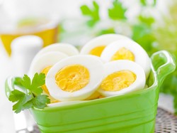 Catat! Ini Daftar Camilan Sehat Malam Hari untuk Penderita Diabetes