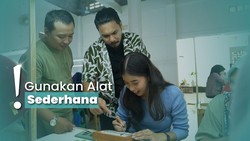 Mengunjungi Purbalingga, Pembuat Bulu Mata Palsu Ternama dan Mendunia