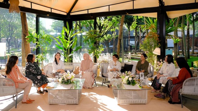 Melalui inisiatif 'Terang dari Hati', ParagonCorp menegaskan komitmennya dalam menciptakan ruang aman, suportif, dan memberdayakan bagi perempuan Indonesia.