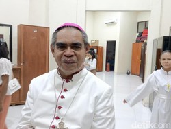 Uskup Kupang Harap Pengganti Paus Fransiskus Miliki Misi Perdamaian