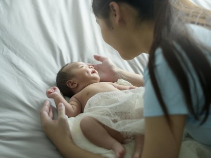 Kenali Tanda Bayi Kuning yang Normal dan Tidak Normal