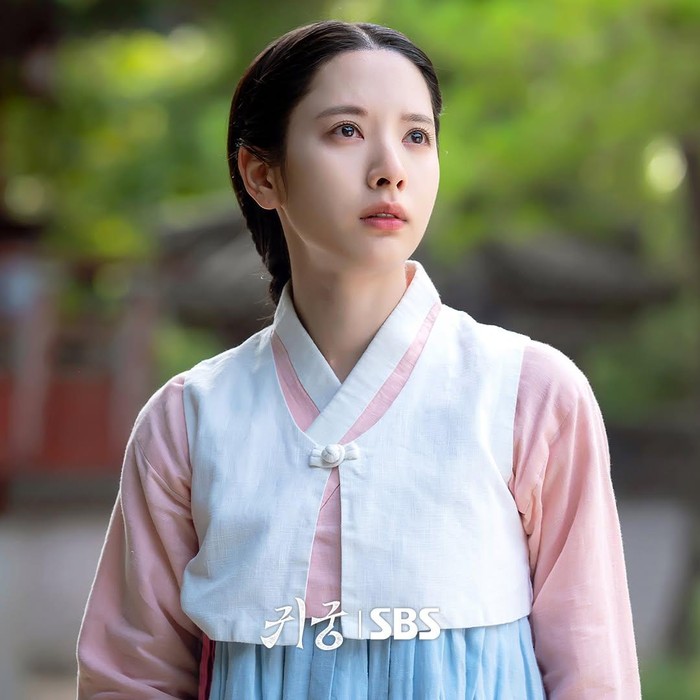 Bona WJSN di The Haunted Palace