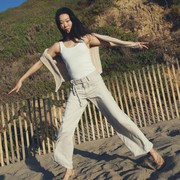 Inovasi Jeans Ternyaman Levi's dalam Koleksi Linen+Denim yang Ringan