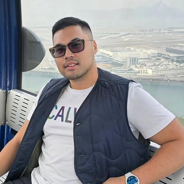 Sosok Rivelino Wardhana yang Dikira Ayah Biologis Anak Lisa Mariana & Siap Kasih Rp1 M