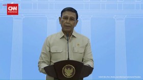 VIDEO: Wiranto Komentari Purnawirawan TNI Minta Prabowo Ganti Gibran