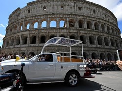 400 Ribu Orang Penuhi Vatikan-Jalan di Roma saat Pemakaman Paus Fransiskus