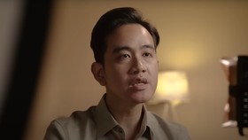 Bawa Poster 'Omon-omon' Saat Gibran Datang, 3 Mahasiswa Ditangkap