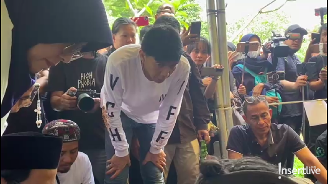 Wasiat Bunda Iffet ke Bimbim Slank Sebelum Meninggal Dunia