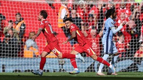 Babak I: Liverpool Ungguli Tottenham 3-1, Gelar Juara di Depan Mata