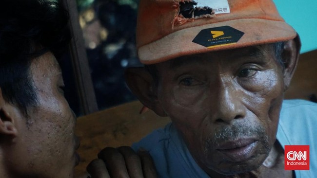 Mbah Tupon, lansia buta huruf di Bantul bingung sertifikat tanah seluas 1.655 meter persegi miliknya sudah berbalik nama jadi aset orang lain.