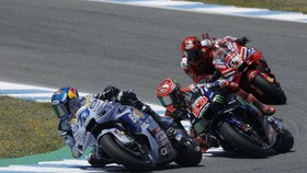 Hasil MotoGP Spanyol: Alex Marquez Menang, Marc Marquez Terjatuh