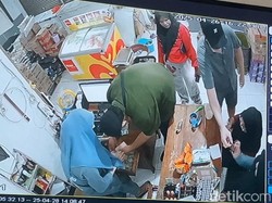 Setelah di Jombang, 2 WNA Gendam Karyawan Toko Sembako di Mojokerto