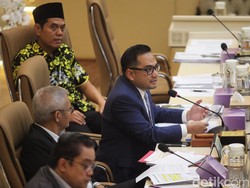 MK Perintahkan Bikin Lembaga Awasi ASN, Komisi II DPR: Jadi Masukan Revisi UU