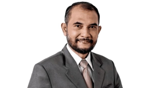 Budi Djatmiko ditunjuk sebagai Komisaris Utama PT Pos Indonesia menggantikan Rhenald Kasali, yang mengundurkan diri pada 20 April 2025.
