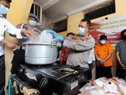 Polresta Palu Musnahkan Barang Bukti 1,6 Kg Sabu dari 2 Kasus