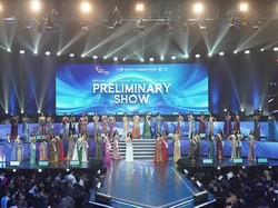 Kemeriahan Preliminary Show Dalam Merebut Mahkota Puteri Indonesia 2025