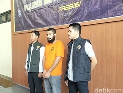 Pengacara Positif Narkoba Berdalih Bawa 3 Senpi gegara Pernah Diserang OTK