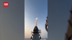 VIDEO: India Luncurkan Rudal-rudal Brahmos, Kode Perang Lawan Pakistan