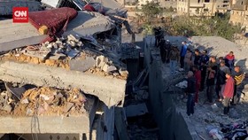 VIDEO: Israel Terus Bombardir Gaza, Korban Tewas Tembus 52 Ribu Orang