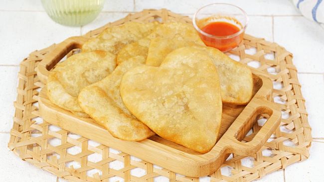 3 Resep Cireng Isi Ayam Suwir Pedas dan Crispy, Bisa untuk Jualan