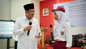Gus Ipul Tegaskan Sekolah Rakyat untuk Siswa dari Keluarga Tak Mampu