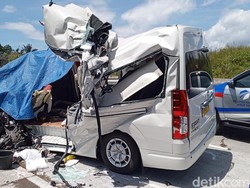 Respons Perusahaan Travel soal Kecelakaan Maut di Tol Cisumdawu