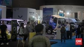 FOTO: Pameran Electric Vehicle Show 2025 'Sentrum' Kemayoran