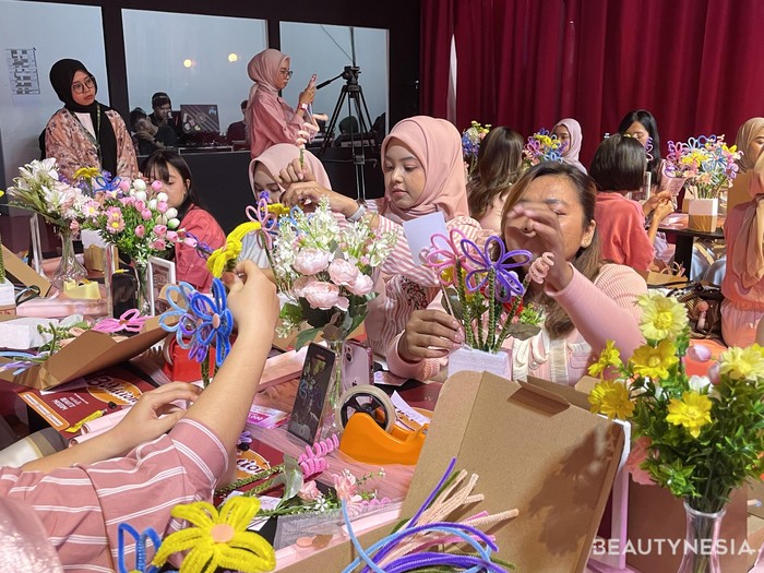 Rayakan Hari Kartini, B-Nation Hangout Ajak Perempuan Tampil Percaya Diri Melalui Personal Colour