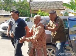 Sujito Pembacok 3 Tetangga Saat Salat Subuh Dijerat Pembunuhan Berencana