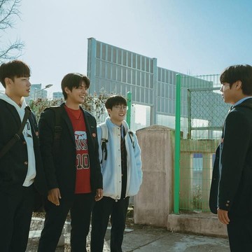 Drakornya Viral, Simak Profil Para Pemeran Weak Hero Class 2