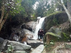 Air Terjun Bukit Mangkol Bangka Tengah: Lokasi, Daya Tarik, hingga Fasilitas
