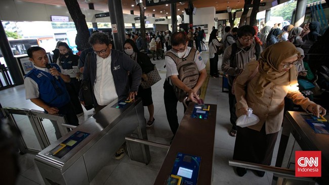 DKI Bakal Koordinasi Menpan soal ASN Rabu Naik Transportasi Umum Wagub DKI mengatakan pihaknya berkomunikasi dengan Menpan RB untuk mewujudkan seluruh ASN di wilayah Jakarta naik transportasi umum setiap Rabu.