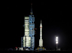 Video: Astronaut Shenzhou-19 China Batal Balik ke Bumi Imbas Cuaca Buruk