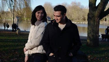 Diam-diam Cerai Sejak Februari 2025, 7 Foto Harmonis Fachri Albar & Renata 11 Tahun Menikah