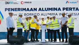 Perdana Terima Kiriman Alumina, INALUM Sambut Kemandirian Aluminium